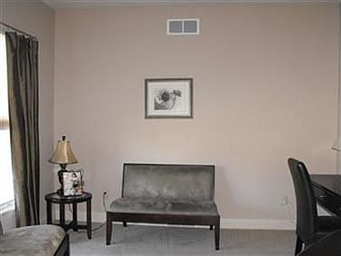 3rd image of 6626 N Carolina Pl