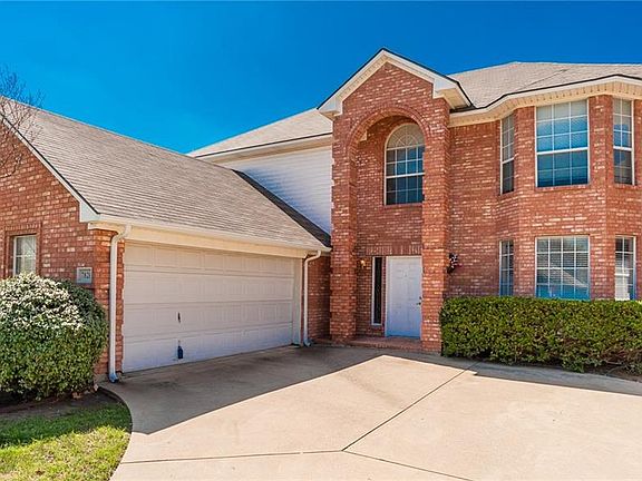 3rd image of 7820 Blossom Dr