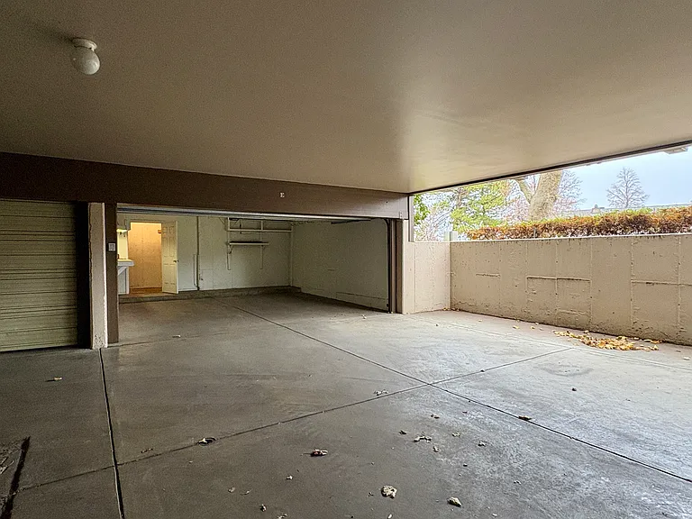 6907 S 745 E #E — Photo 17