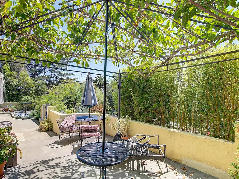 1804 Loma St #A — Photo 3