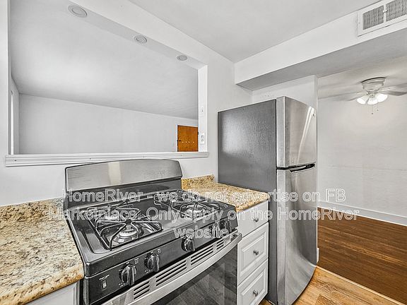 5th image of 781 Cooke Dr APT 8