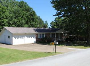 3855 N Perry St, Harrison, AR 72601