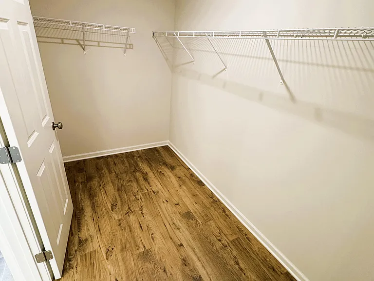 241 Perimeter Rd — Photo 12