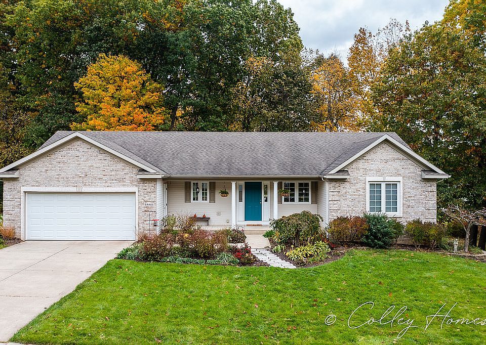 1st image of 5862 Grand Oaks Dr NE