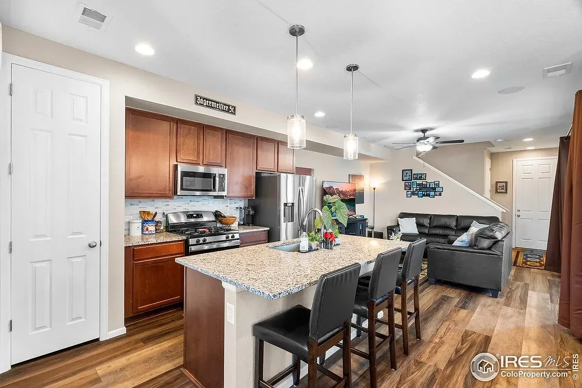 Building Photo - 5325 Spalding Pl