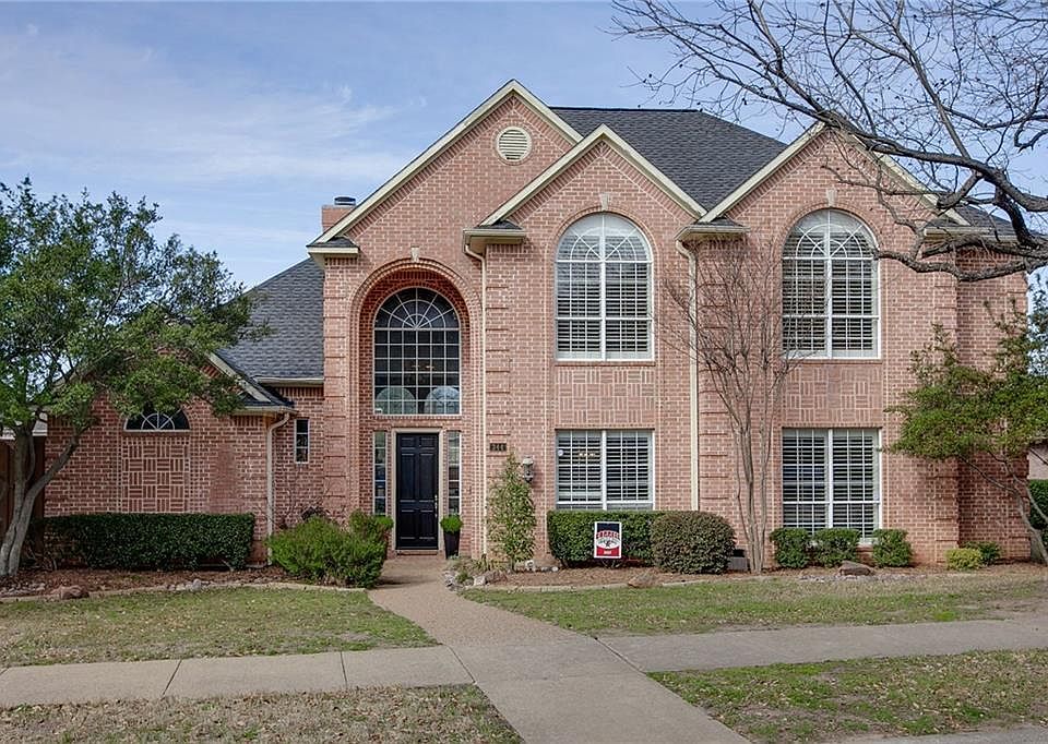 1st image of 344 Cedar Crest Dr
