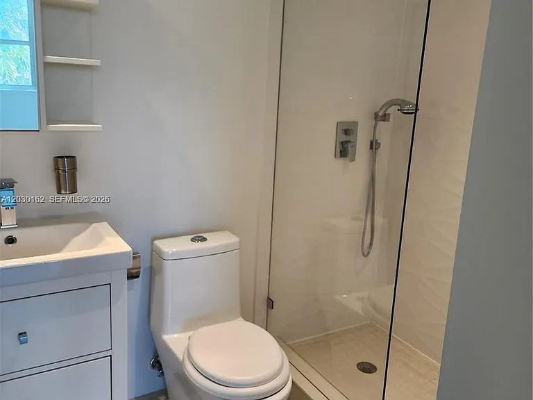 16558 NE 26th Ave #4J — Photo 13