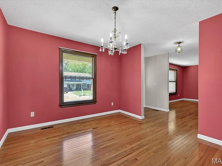 4038 N Bridge Dr — Photo 5