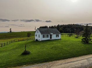 1040 Eanes Rd NE, Check, VA 24072