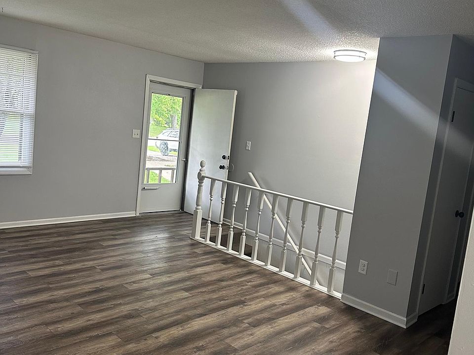 Upper level living room