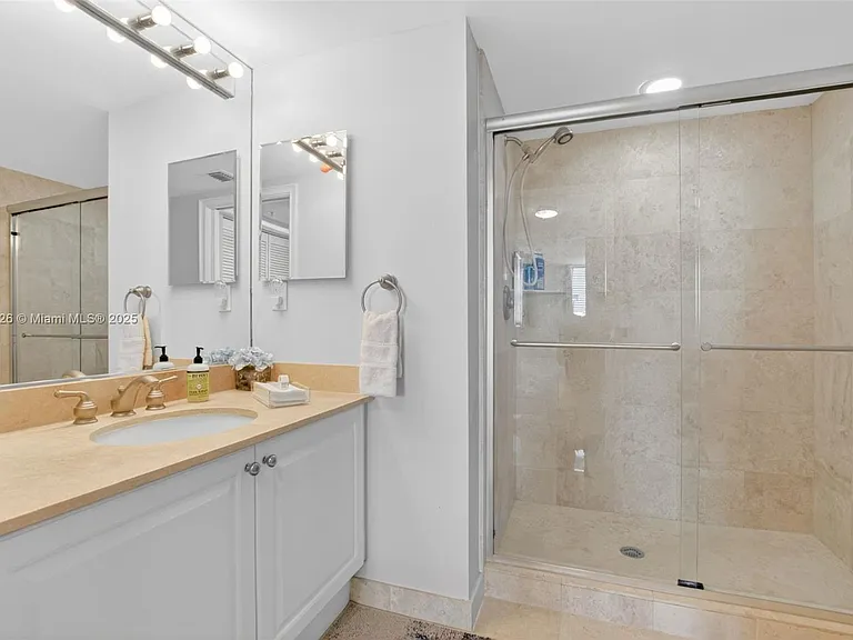 99 SE Mizner Blvd #821 — Photo 13