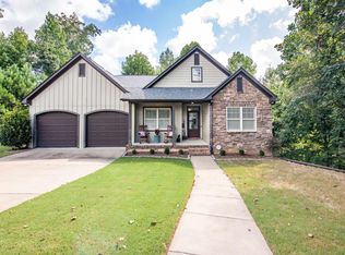 9247 Clairidge Dr, Leeds, AL 35094