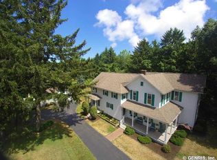 1024 Shoemaker Rd, Webster, NY 14580