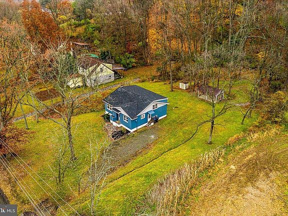 4th image of 147 Oberholtzer Rd