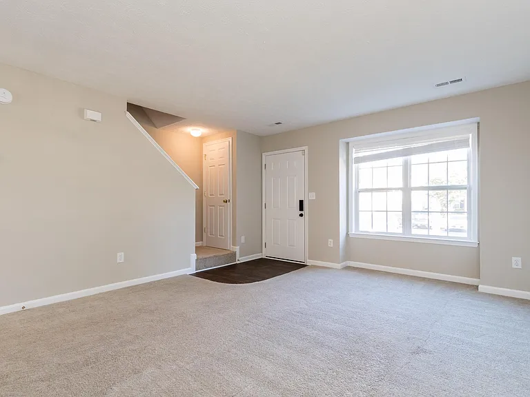 9802 W Midland Way — Photo 4