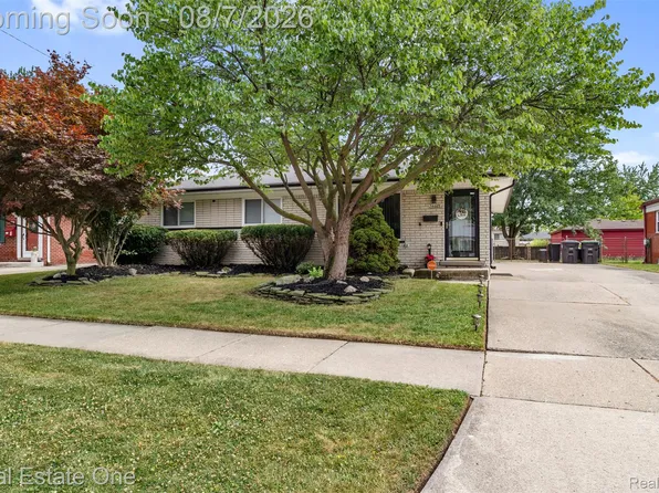 24665 Oriole St, Taylor, MI 48180