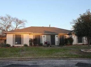 3803 Courtney Cr, College Station, TX 77802