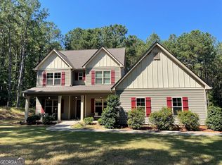 160 Woodmont Dr, Lagrange, GA 30241