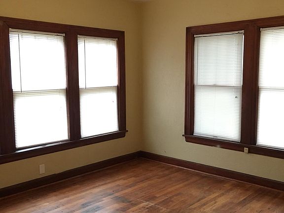 5th image of 530 N Aydelotte Ave