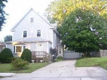 963 S Iowa Ave photo 1