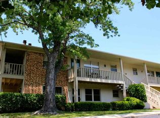 160 Cooper St, Hot Springs, AR 71913