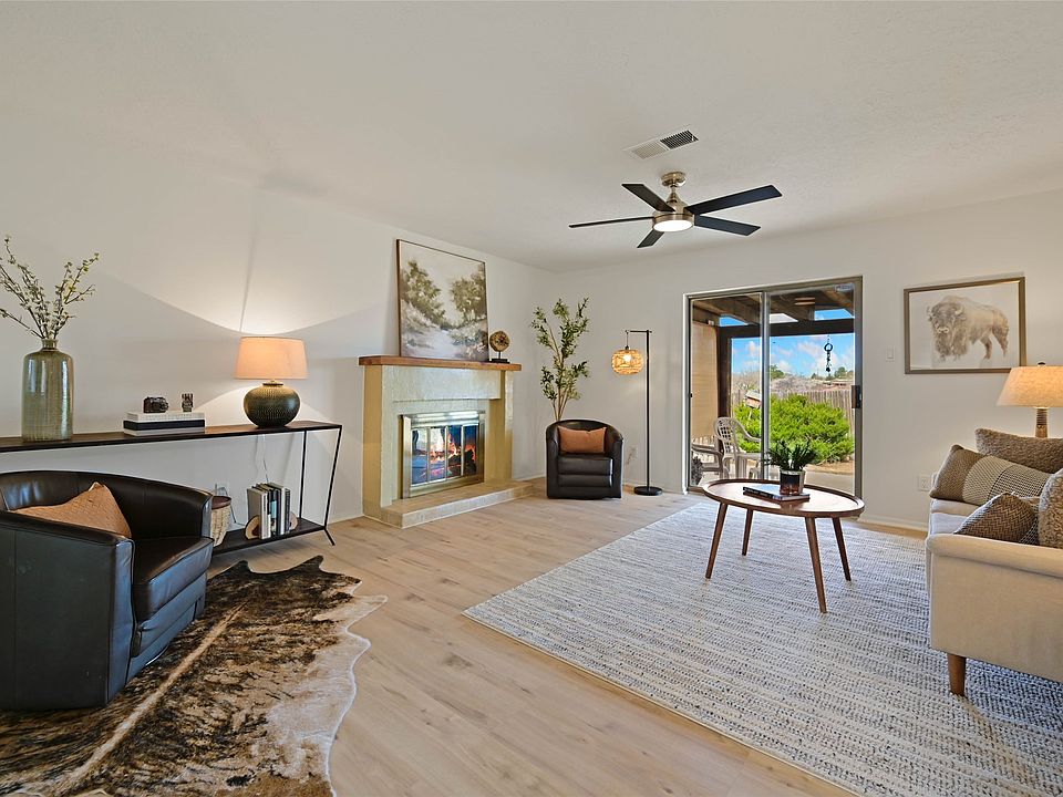 1st image of 2805 Camino Del Bosque