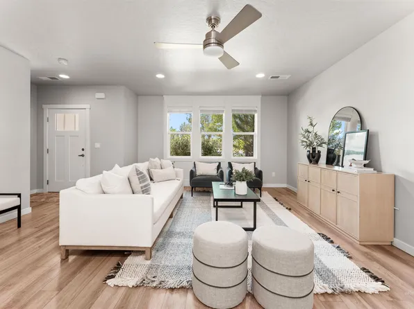 10375 W Carlton Bay, Boise, ID 83714