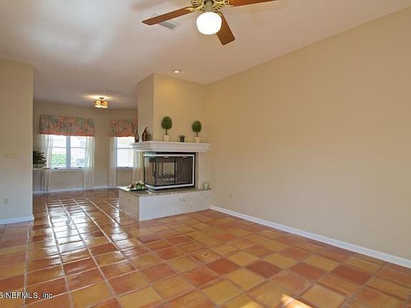 5th image of 46 Coral St