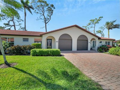 1010 Forest Lakes Dr #16C, Naples, FL, 34105