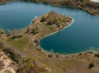 N Graham Rd, SAGINAW, MI 48609