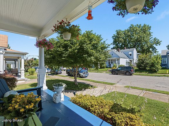 3rd image of 1128 Sylvia St