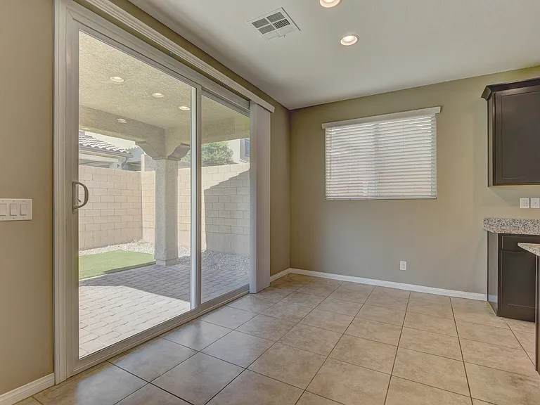 10449 Skye Summit Ave — Photo 16