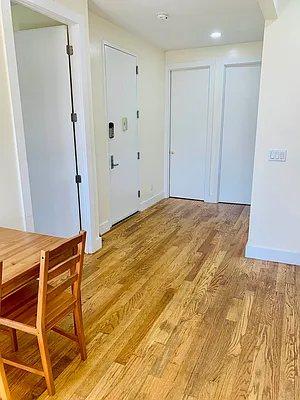 Rented by Evergreen Realty & Investments | media 16