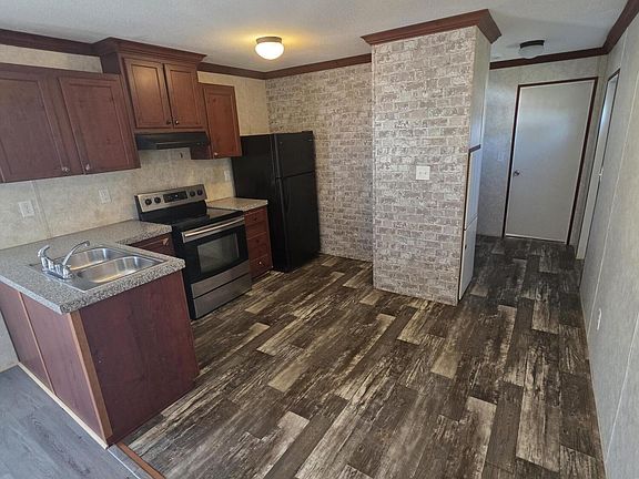 4th image of 5921 Nadine Rd #M