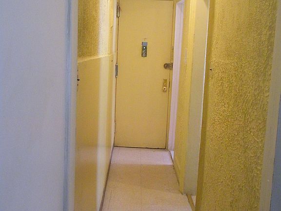 4th image of 513 W 135th St APT 5A