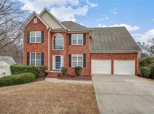 5515 Sylvania Dr SE, Mableton, GA 30126