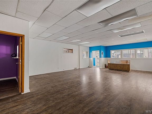 5th image of 2511 Pine Ave