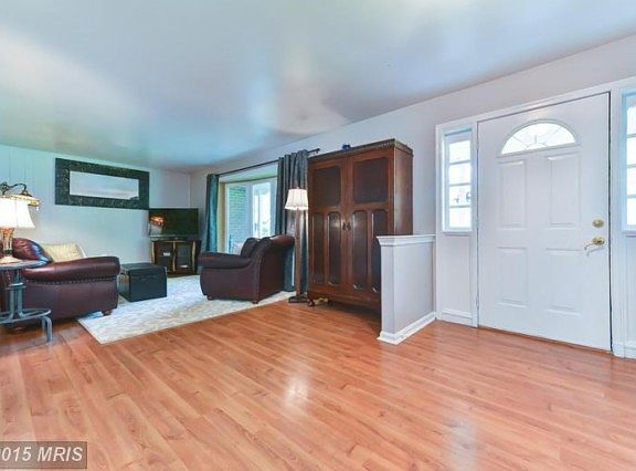 4th image of 4901 Chantery Ct