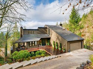 3921 SW Chesapeak Ave, Portland, OR 97239