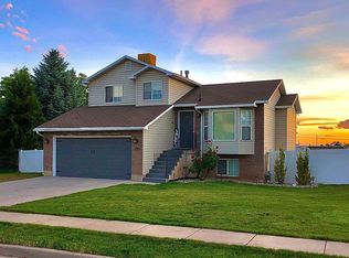 1297 N 950 E, Layton, UT 84040
