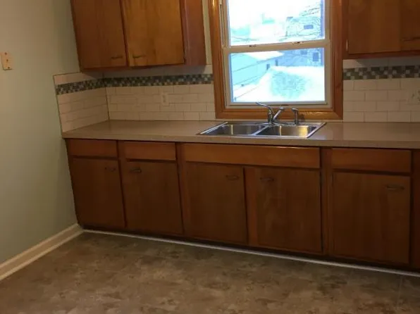 205 Argus Dr, Depew, NY 14043