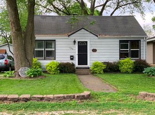 123 W Chestnut St, Paxton, IL 60957