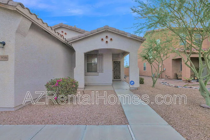 3 bed, 2.0 bath, 1634 sqft, $1,995 — Photo 3