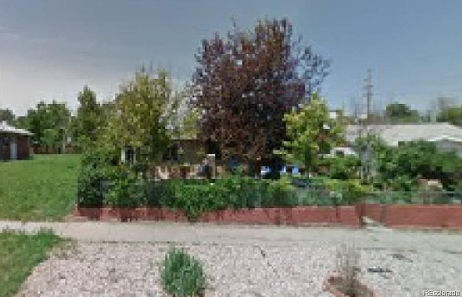 2nd image of 3131 W 17th Ave