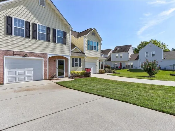 6697 Sunset Ct, Rex, GA 30273