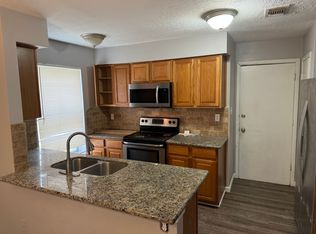 16962 Gleneagle Dr N, Conroe, TX 77385