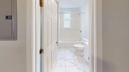 108 Callender St Photo 1