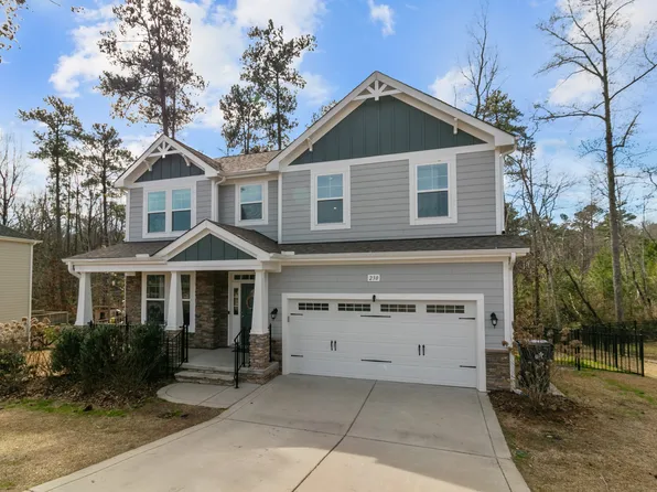 230 Parrish Ln, Whispering Pines, NC 28327