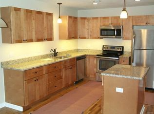 2438 Court St, Syracuse, NY 13208