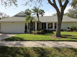 1040 Mayflower Ave, Melbourne, FL 32940
